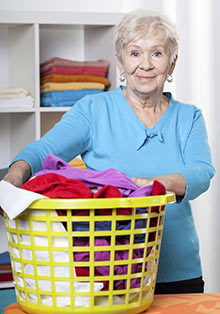 How to Simplify Housekeeping for Seniors | Globe Life